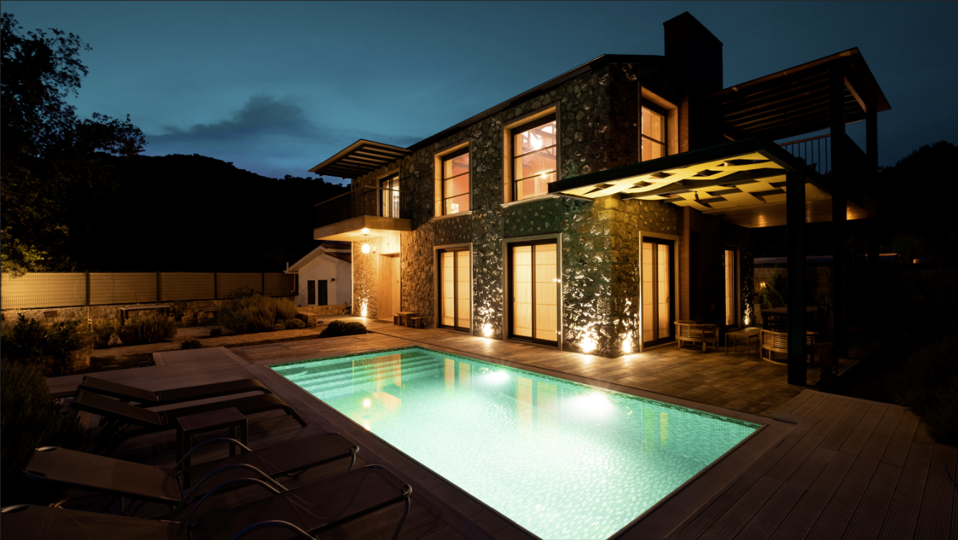 Banyo suite jacuzzi ve mermer detayları
